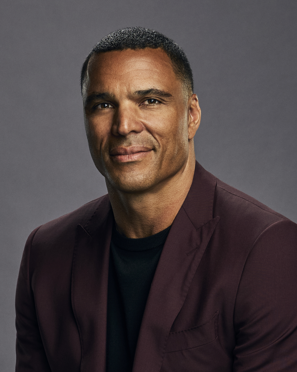 BREAKING: Kansas City Chiefs Legend Tony Gonzalez Is Battling Cancer… A shocking news has rocked the NFL community as Hall of Famer Tony Gonzalez, the eternal icon of the Kansas City Chiefs and one of the greatest tight ends in history, revealed that he is battling cancer. In an emotional statement, Gonzalez shared: 🗣️ “I have fought on the field with heart and with fortitude. Now I face a different game, but the spirit is the same. I am not alone: ​​I have my family, my friends, and the entire Chiefs Kingdom community by my side.”-disss
